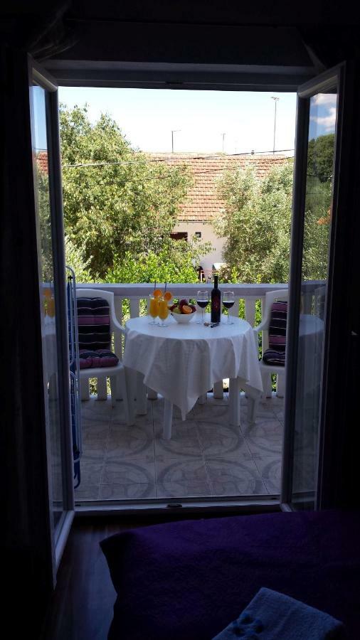 ביוגראד נה מורו Apartments Lavanda מראה חיצוני תמונה