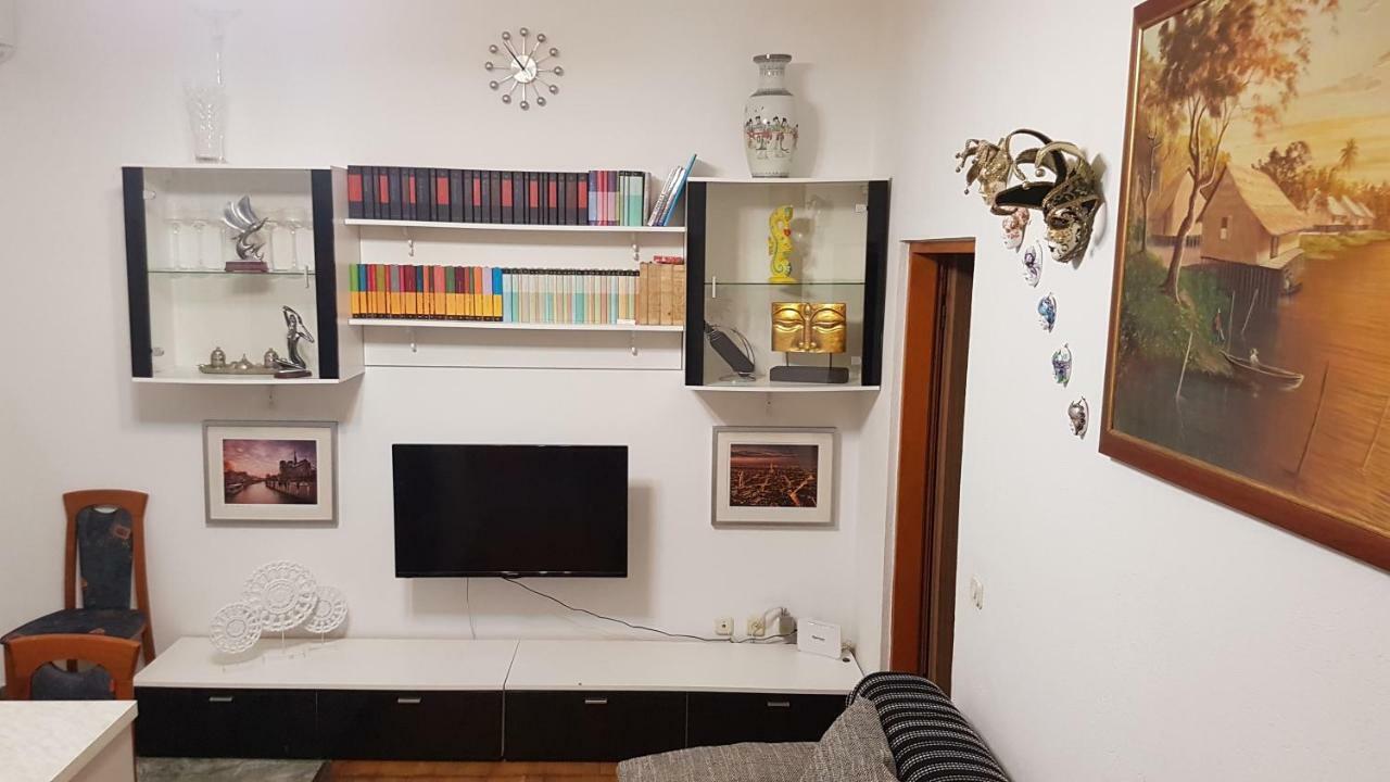 ביוגראד נה מורו Apartments Lavanda מראה חיצוני תמונה